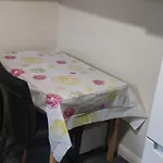 Well Furnished Room In London